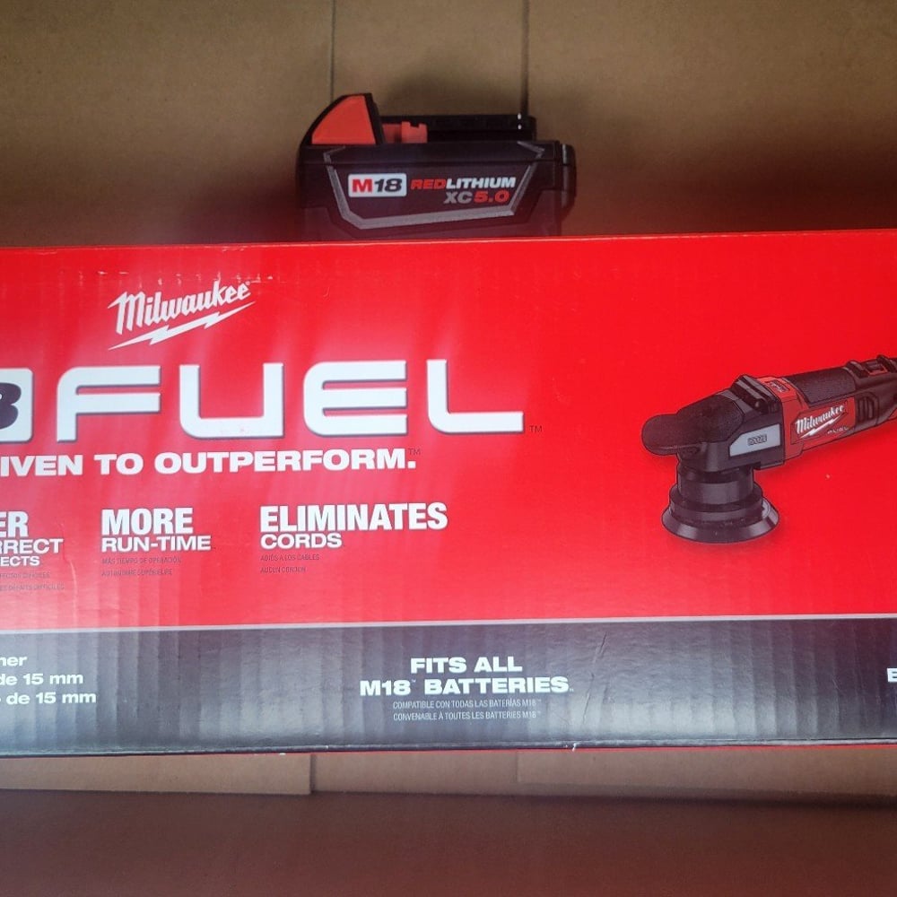 $459VALUE Milwaukee M18 FUEL POLISHER + XC5.0 BATTERY COMBO!!